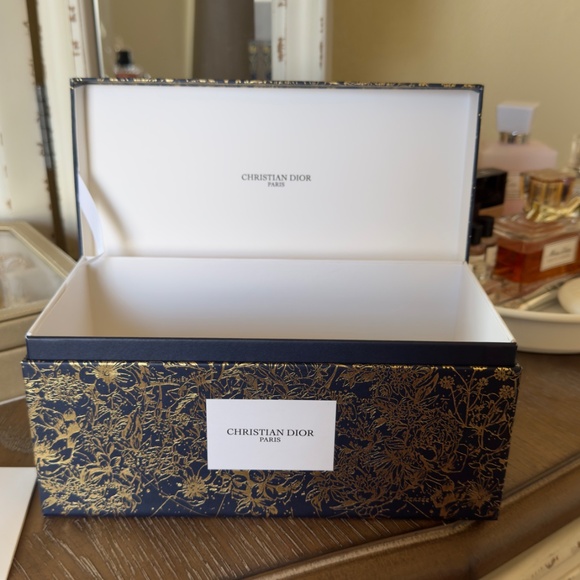 Christian Dior Candle box - Picture 2 of 3